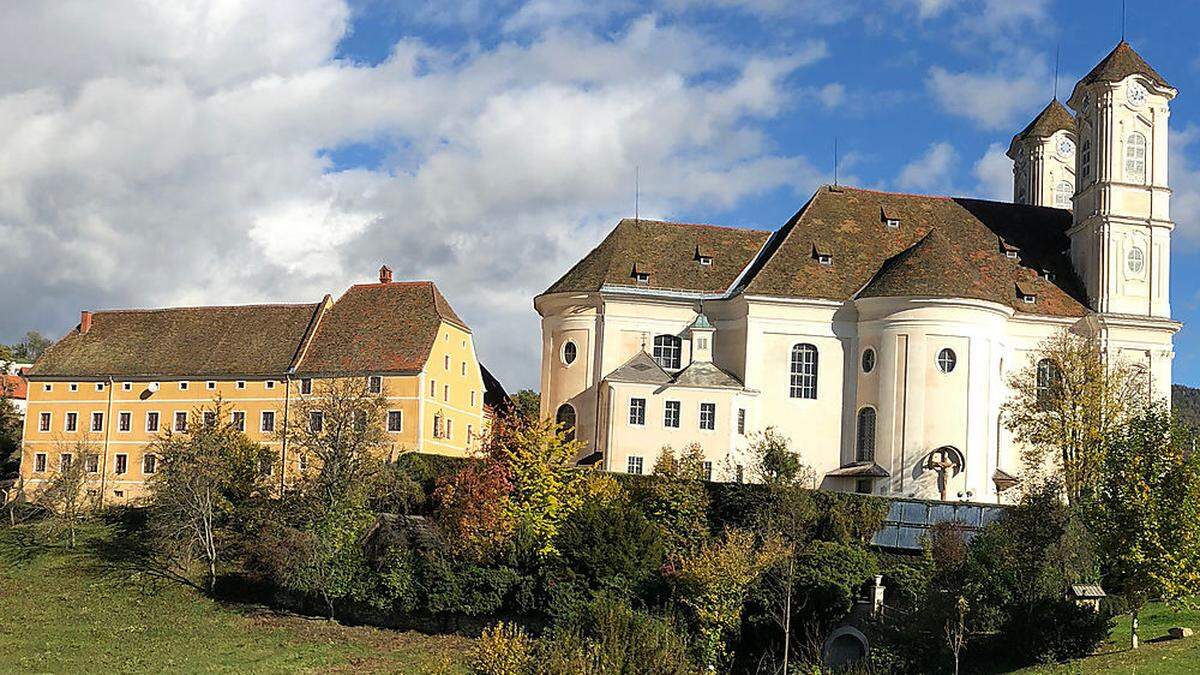 In Pfarrzentrum und Basilika am Weizberg tut sich einiges