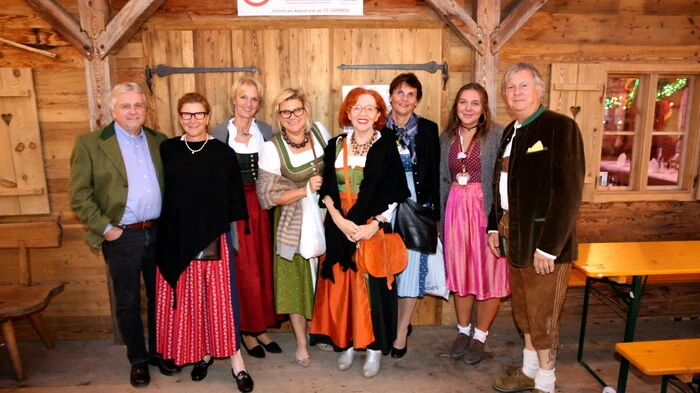 Feinschmecker kamen am Sonntagabend in der „Erdinger Hütte“ von „Taupe´s Genusswiesn“ am St. Veiter Wiesenmarkt voll auf ihre Kosten.