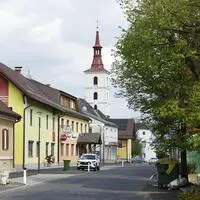 In der Nacht auf 22. April 2026 war der 17-Jährige in ein Haus eines älteren Ehepaares in St. Peter am Ottersbach im Bezirk Südoststeiermark eingedrungen