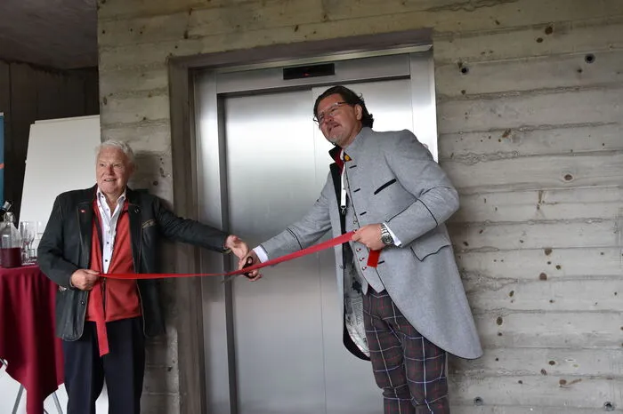 Thomas Seitlinger und Knud Klingler bei der feierlichen Eröffnung der neuen Attraktion.