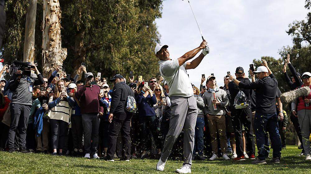 Tiger Woods zieht noch immer die Massen an