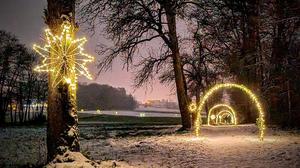 Von Advenpfaden bis Winterwald: die Oststeiermark hält diverse Platzerl bereit, wo man sich auf Weihnachten einstimmen kann