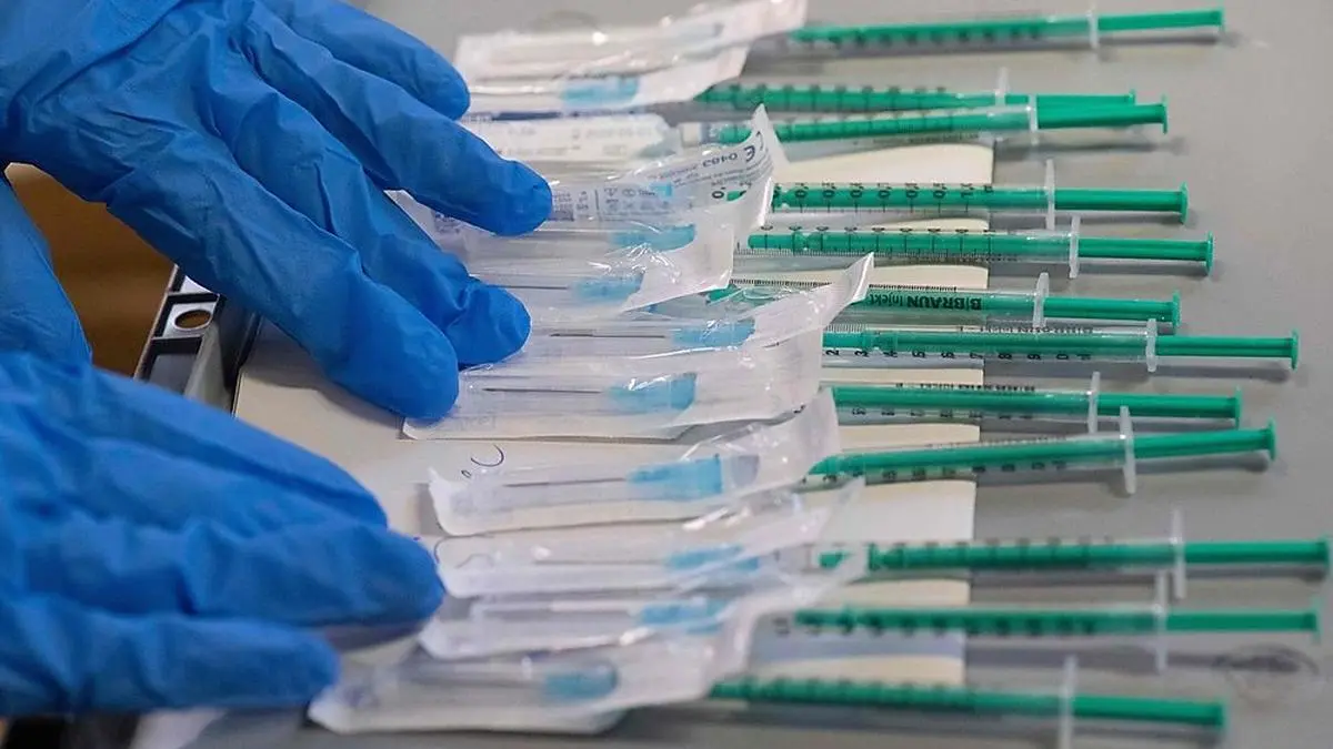 Der Booster wirkt - auch jetzt, mit den noch nicht angepassten Impfstoffen