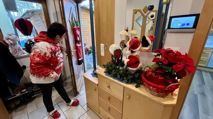 Sei es im Eingangsbereich, wo man von Weihnachts-Mickeymäusen begrüßt wird. 