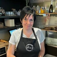 Karoline Schönegger hat „Karo´s Ladele und Café“ in Sillian eröffnet