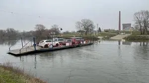 Fährbetrieb zwischen Angern (Niederösterreich) und Záhorská Ves (Slowakei)
