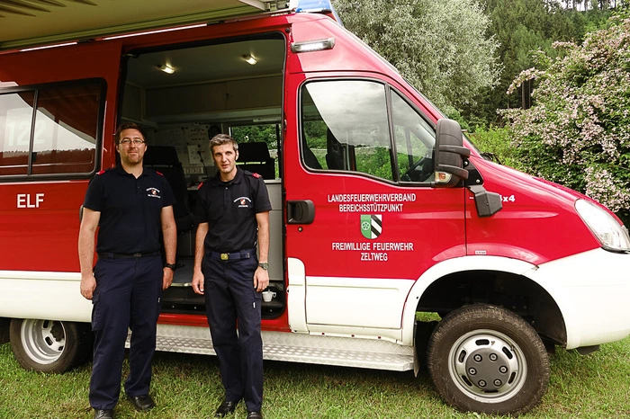 So gab es etwa eine Feuerwehrfahrzeugschau mit Oltimern und anderen Feuerwehr-Fahrzeugen.