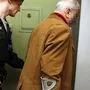 Der verteilte Heurigenwirt streitet seine Schuld ab