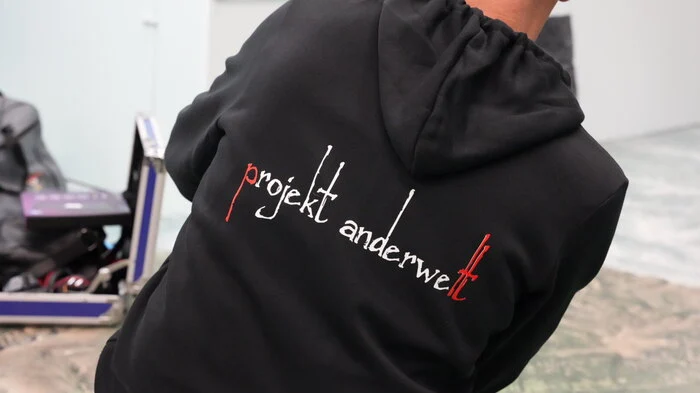 Dem Projekt Anderwelt wurde die Möglichkeit geboten, das Schloss Porcia ins Visier zu nehmen.