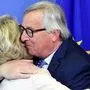 Herzliche Begrüßung: Jean-Claude Juncker mit seiner möglichen Nachfolgerin Ursula von der Leyen