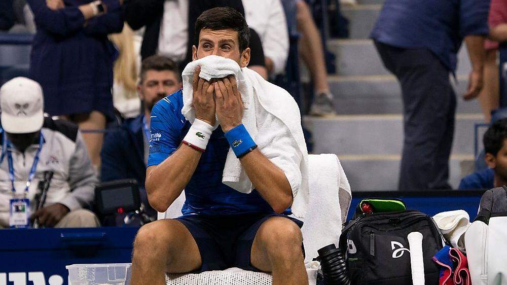 Novak Djokovic gab sich nach seiner verletzungsbedingten Aufgabe bereits kämpferisch