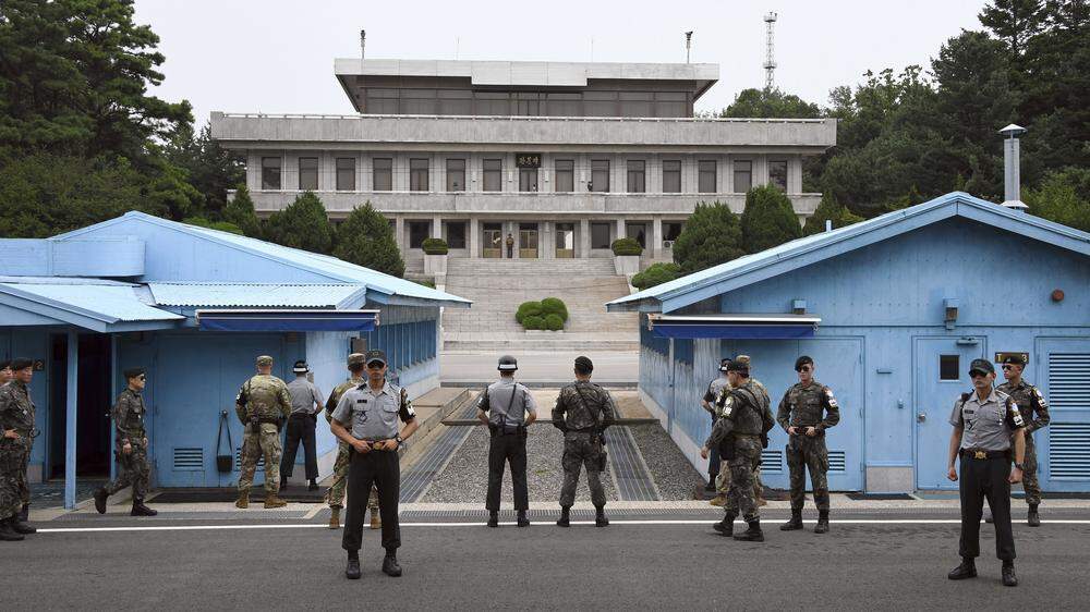 Ein bizarrer Ort engen Kontakts entlang der am besten bewachten Grenze der Welt: Die Siedlung Panmunjom zwischen Nord- und Südkorea