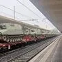 Die Panzerhaubitzen im Bahnhof von Udine