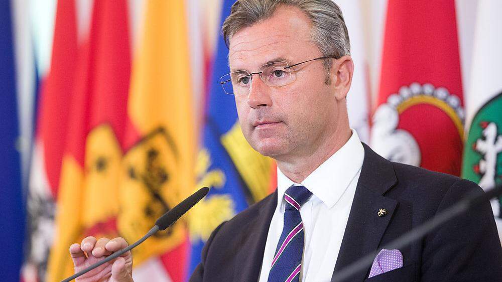 Minister Hofer will nicht mehr, dass FPÖ-Politiker für die &quot;Aula&quot; schreiben