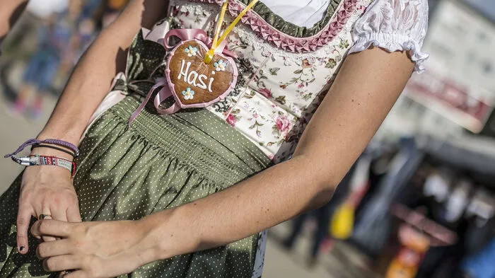 Die Kleine Zeitung hat anlässlich des Weltherztages Lebkuchenherzen verteilt - diese konnten an die Liebsten weitergegeben werden.