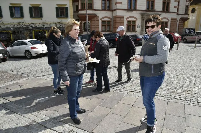 Klicken Sie sich durch die weiteren Bilder.