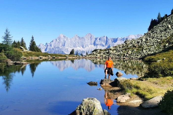 Familie Hofstätter genoss eine Wanderung zum Spiegelsee auf der Reiteralm. 