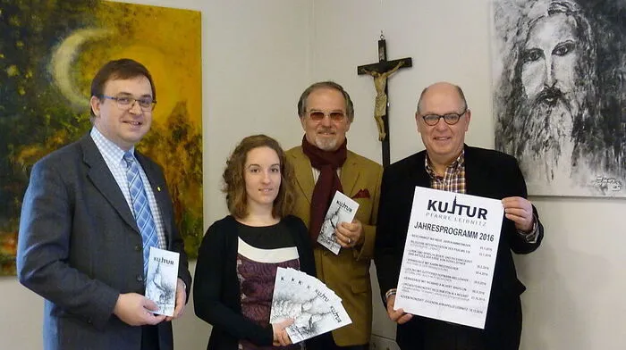 Engagierte Protagonisten von Kultur in der Pfarre Leibnitz: Pfarrer Anton Neger, Kathrin Ully, Werner Uhl und Pfarrgemeinderatsvorsitzender Kurt Hochsam