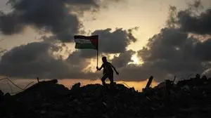 Daily life in Gaza amid Israeli attacks GAZA CITY, GAZA - SEPTEMBER 22: Group of Palestinian children in Bureyc Camp raise the Palestinian flag over the rubble of buildings destroyed by Israeli strikes following announcements of recognition of the State of Palestine by Canada, Australia, the UK, and Portugal, on September 22, 2025, in Gaza City, Gaza. Moiz Salhi / Anadolu Gaza City Gaza. Editorial use only. Please get in touch for any other usage. PUBLICATIONxNOTxINxTURxUSAxCANxUKxJPNxITAxFRAxAUSxESPxBELxKORxRSAxHKGxNZL Copyright: x2025xAnadoluxMoizxSalhix