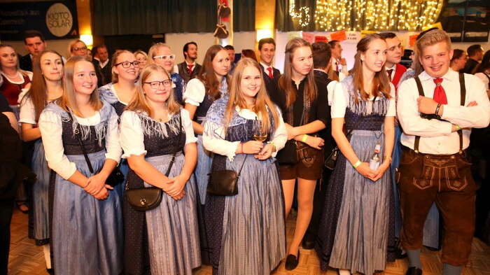 Wenn die Landjugend (LJ) zum Ball lädt, dann bleiben die Besucher nicht aus. 