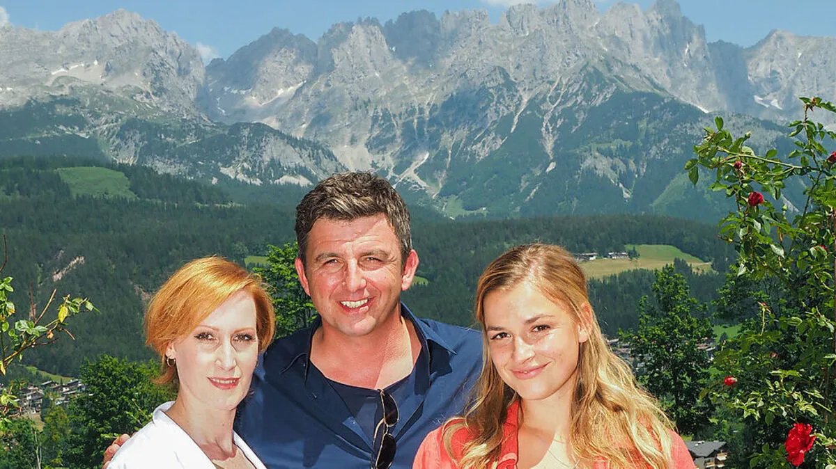 "Bergdoktor" Hans Sigl vor den Tiroler Bergen 