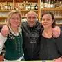 Elisabeth Oswald (l.) wird das Golfrestaurant übernehmen, unterstützt wird sie von Schwager Petros Haritidis und ihrer Schwester Rosemarie Köck