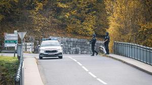 Im Bild: Einsatzkräfte der Polizei.