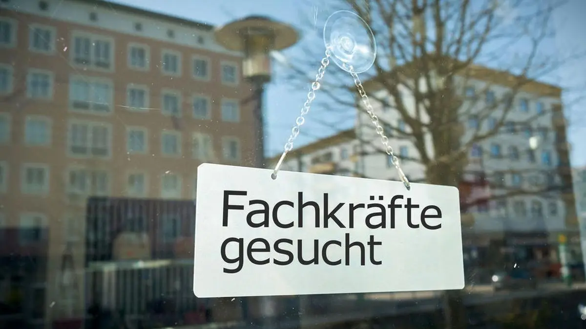 Um Mitarbeiter werden fast alle Unternehmen streiten müssen