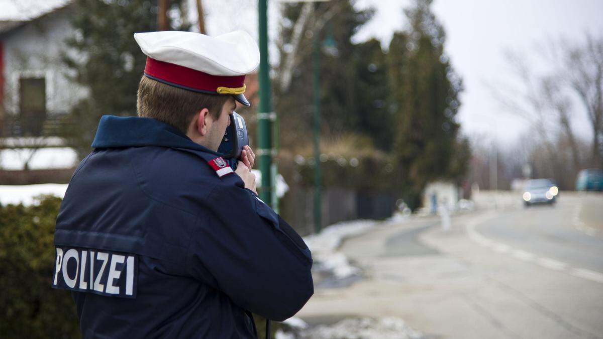 Die Polizei führte im Iseltal Geschwindigkeitskontrollen durch