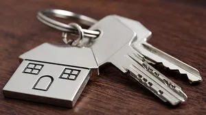 Auch Mieter der Garagenplätze haben Anrecht auf einen Schlüssel