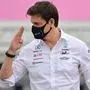 Toto Wolff kündigt eine "richtige Granate" an.