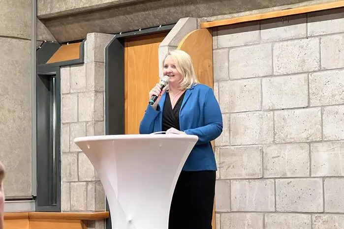 Direktorin Theresia Stoff begrüßte die Gäste. 