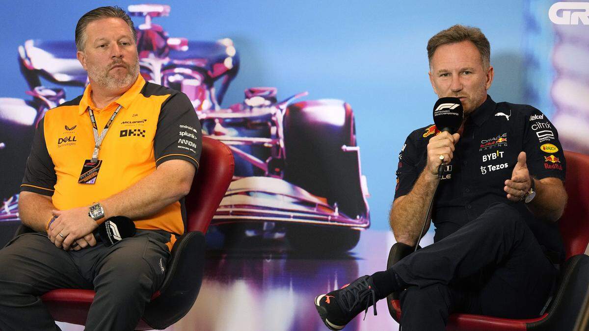 Zak Brown (McLaren) und Christian Horner (Red Bull) bei der FIA-Konferenz