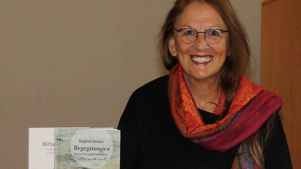 Sieglind Demus, gewinnt den Hauptpreis des KSV-Literaturwettbewerbes 