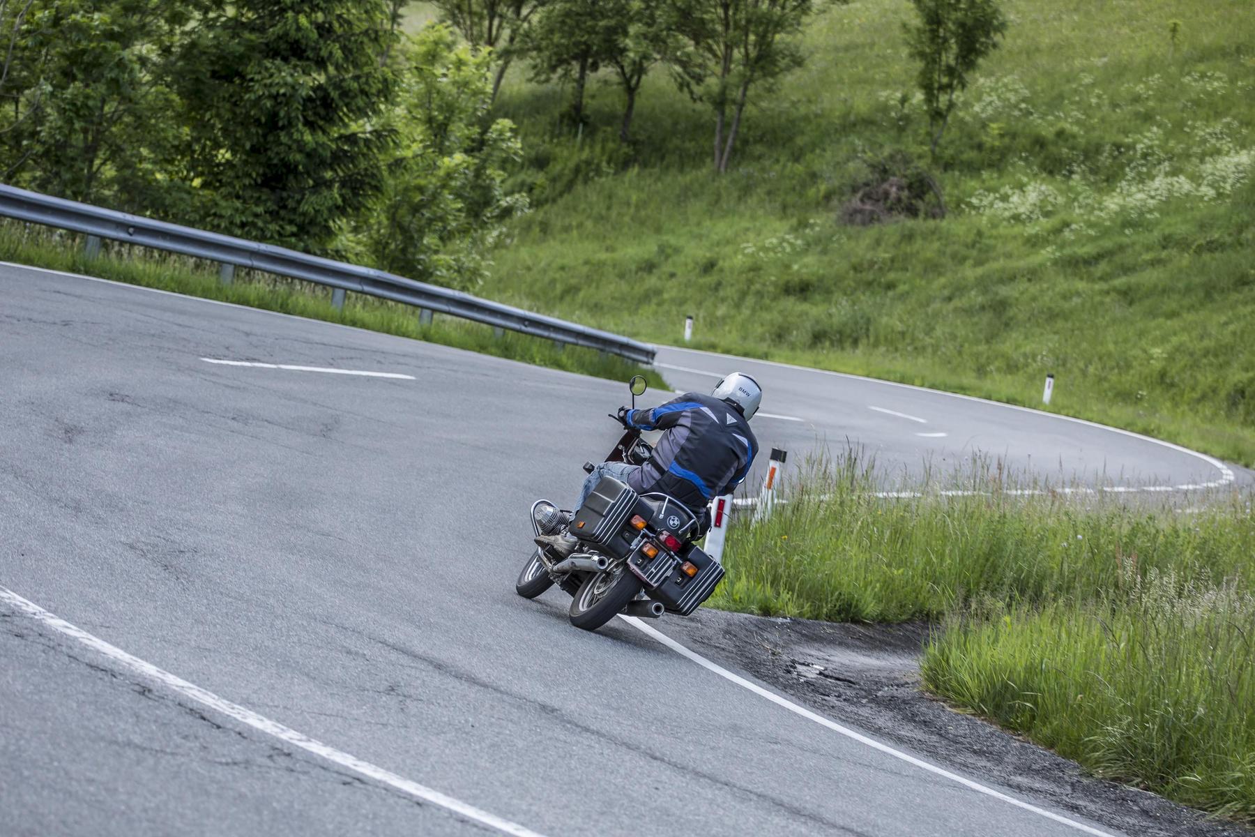 Biker raste in Eibiswald mit über 200 km/h in Radar 