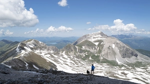 Tibet von Europa: Blick vom Pizzo Cefalone zum Lago Campotosto