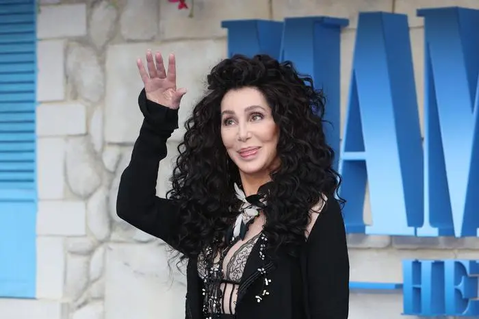 Entertainment Themen der Woche KW29 Entertainment Bilder des Tages . 16/07/2018. London, United Kingdom. Cher arriving at the Mamma Mia ! Here We Go Again world premiere in London . PUBLICATIONxINxGERxSUIxAUTxHUNxONLY xStephenxLockx/xi-Imagesx IIM-18224-0025  