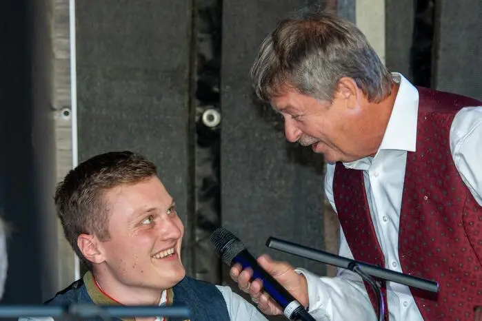 Durch den Abend führte uns mit viel Charme und Humor Hannes Steinwender.