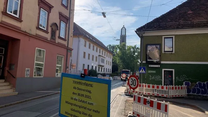 Zwischen Winkelgasse und Münzgrabenstraße ist die Sperre noch aufrecht.