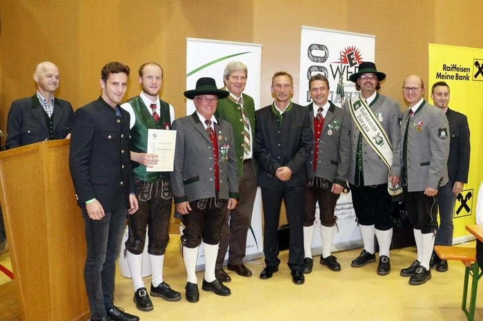 ...erfolgreich zur Marschmusikwertung des Blasmusikbezirkes Fürstenfeld an.