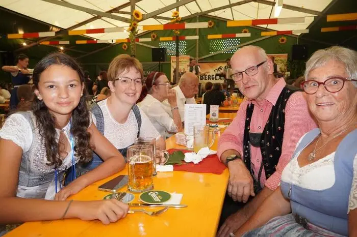 Klicken Sie sich durch die restlichen Bilder!