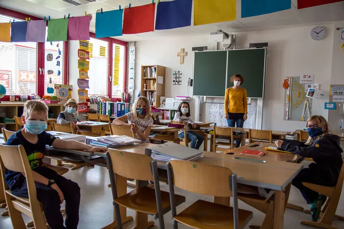 Der Unterricht muss wegen der vielen Vorschriften gut organisiert werden.