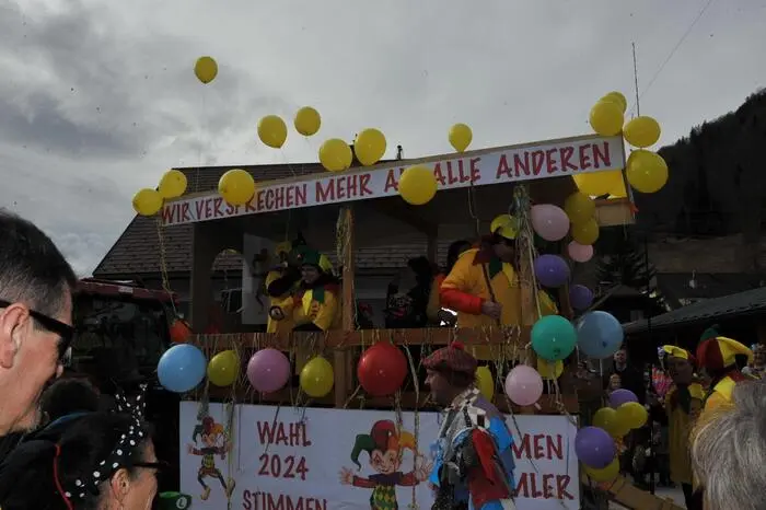 Klicken Sie sich bitte durch die Bildergalerie!