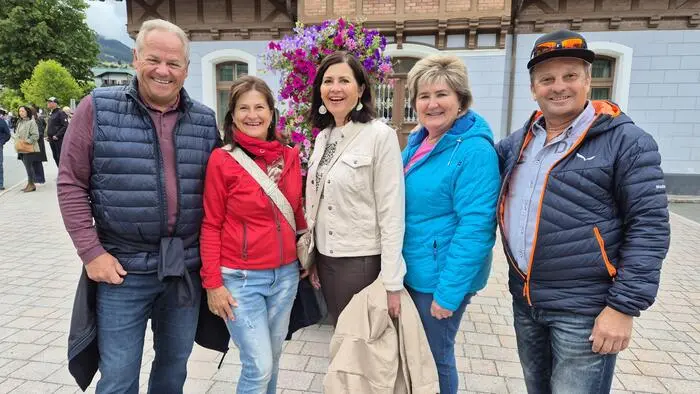 Horst, Maria, Ingrid, Elfriede und Sepp aus Weißenbach bei Haus 