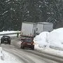 Alltag am Tauern: Immer wieder bleiben Lkw hängen