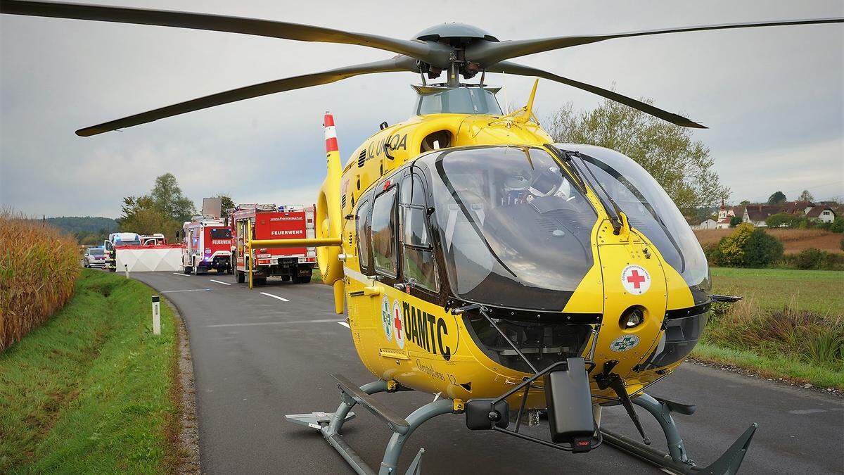 Der schwer verletzte Mann wurde mit dem Rettungshubschrauber ins Krankenhaus gebracht (Symbolfoto)