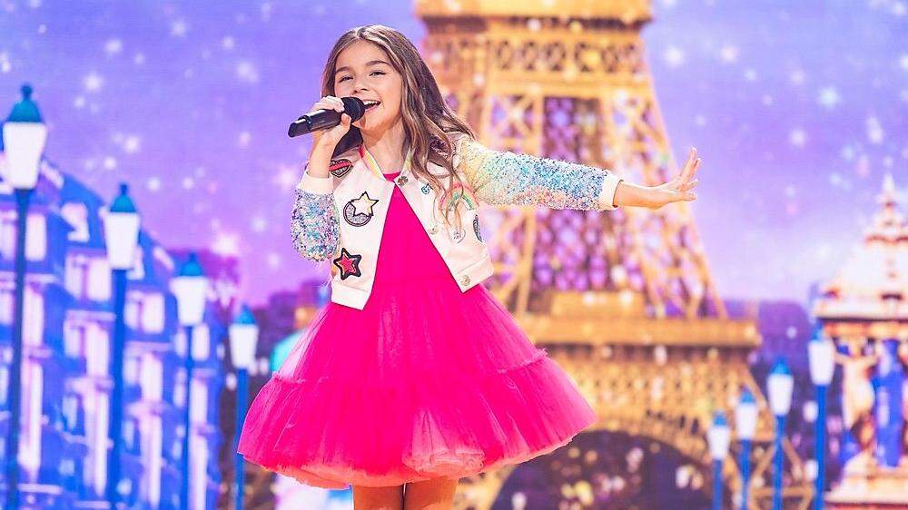 Der Eiffelturm durfte bei Valentinas Auftritt nicht fehlen