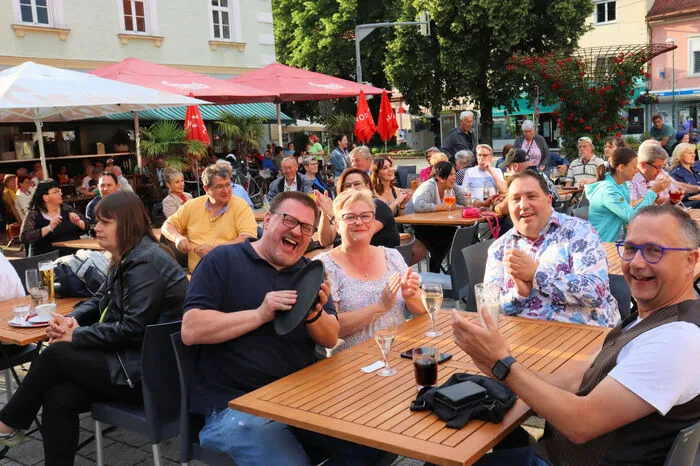 Klicken Sie sich durch die Fotos vom Konzert.