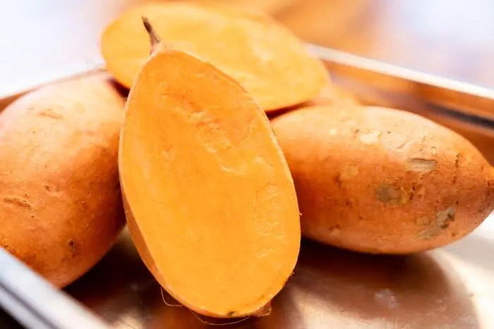 Was mit Erdäpfeln geht, funktioniert mit Süßkartoffeln auch!