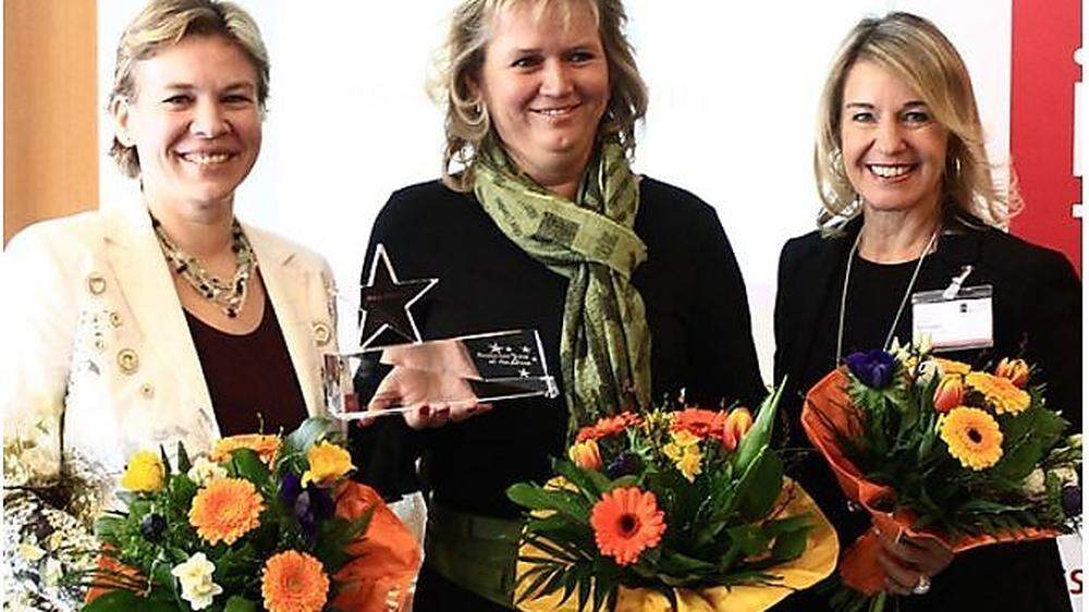 Finalistinnen: Susanne E. Karri, Kwizda Holding (links); Petra Pichler, Magna International Europe (Mitte); Michaela Kartnaller, V-Research 